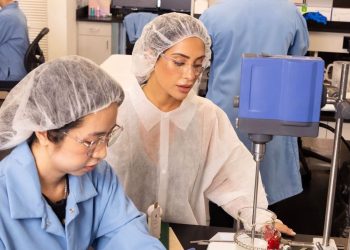 Francelys Infante, esposa de Romeo Santos se estrena como empresaria