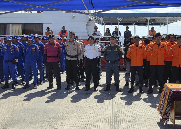 Indonesia finaliza sin éxito la búsqueda de niño español dos semanas después del naufragio