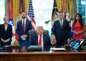 Trump dice que Venezuela comprará exclusivamente productos fabricados en EE.UU.