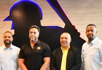 Directiva del Clásico Mundial, FEDOBE y MLB llevarán clínicas infantiles de béisbol a todo el país