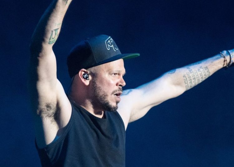 Residente recorre el este de RD y comparte su experiencia con seguidores
