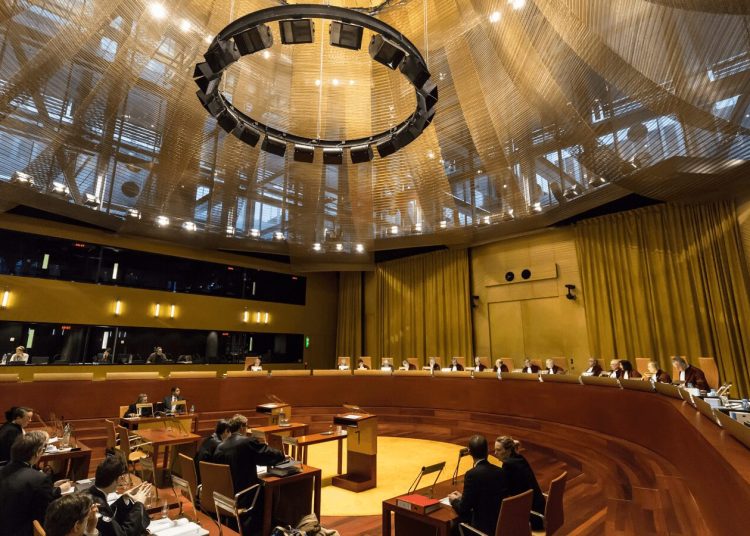 La Justicia europea desestima dos recursos contra las ayudas públicas a Correos