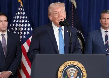 Trump dice que los ciudadanos que murieron a tiros por ICE en Mineápolis «no eran ángeles»