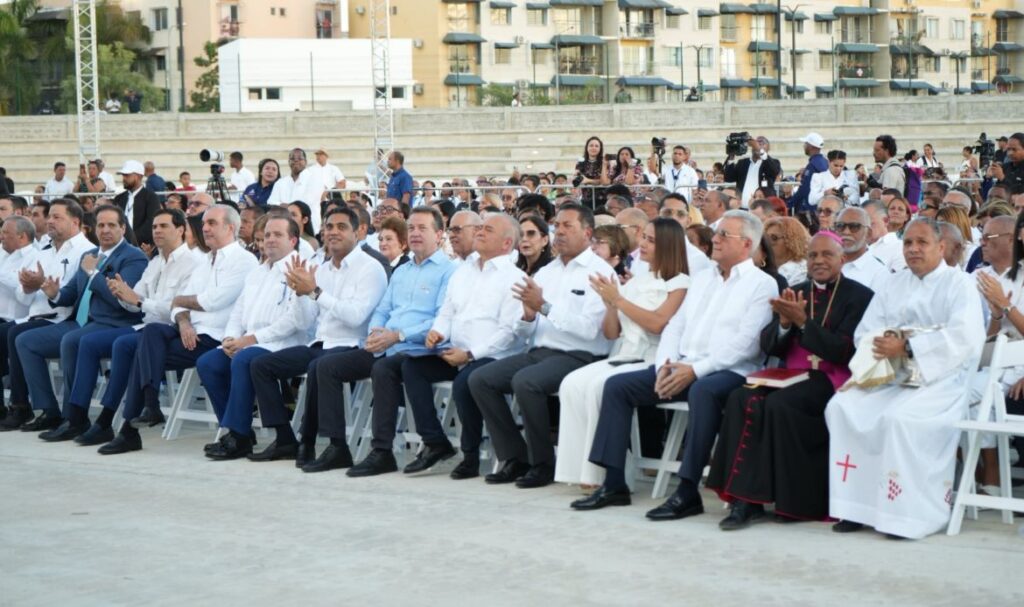 Inauguran anfiteatro La Gaviota en Ciudad Juan Bosch con inversión superior a RD$407 millones - Noticias de hoy en República Dominicana | De Último Minuto