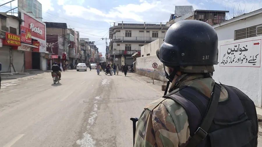 Pakistán bombardea Kabul, la capital afgana, tras combates en la frontera | 3 | Pakistán bombardea Kabul, la capital afgana, tras combates en la frontera - Noticias de hoy en República Dominicana | De Último Minuto