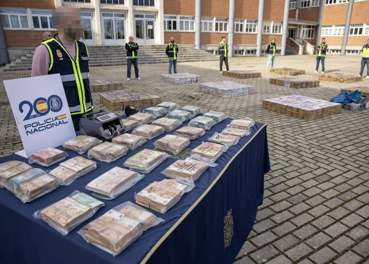 Paula, la jefa colombiana de empresa para narcos detenida en España con un millón de euros