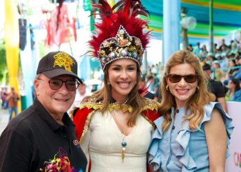 Mariasela Álvarez coronada como Reina Momo del Carnaval de Punta Cana 2026