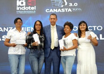 Indotel lanza proyecto Canasta Digital Social 3.0 y beneficiará a 5,000 personas