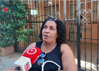 Familiares y allegados recuerdan como “ejemplar” a mujer asesinada a machetazos en Villa Mella