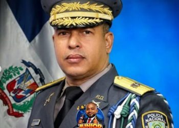 Retiro del general Francisco Javier Torres Dotel provoca conmoción y debate público