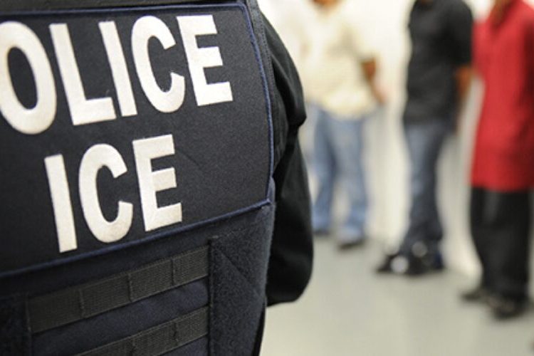 ICE compra un almacén en el estado de Nueva York para centro de detención y desata rechazo