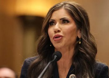 Casa Blanca defiende proyecto de ley que exigiría a las personas comprobar ciudadanía para votar