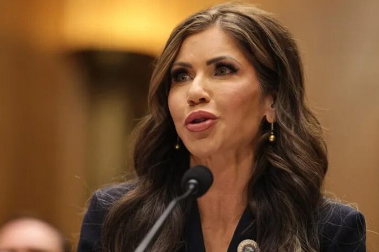 Casa Blanca defiende proyecto de ley que exigiría a las personas comprobar ciudadanía para votar