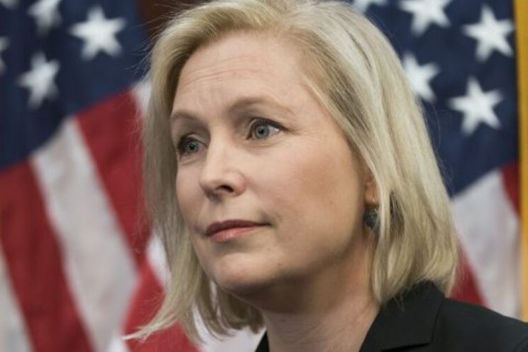 Demócratas de Nueva York rechazan la propuesta de Trump de poner su nombre a Penn Station