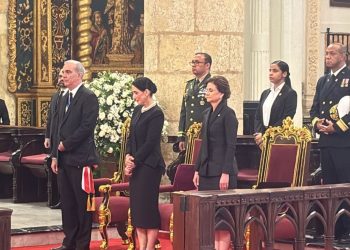 Llegada de Abinader marca inicio del Tedeum en la Catedral Primada de América