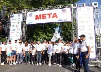 Celebran Rally a Pie 5K en San Cristóbal