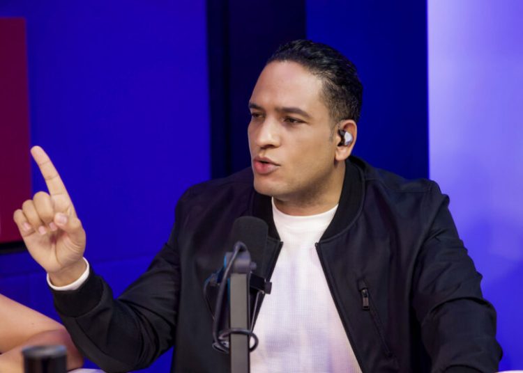 “¡Qué vergüenza de país!”: Hansel García estalla ante el desamparo de la familia de un bombero