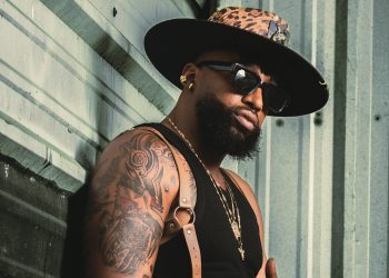 El Nephew será reconocido en el encendido de las Cataratas del Niágara por la Independencia Dominicana