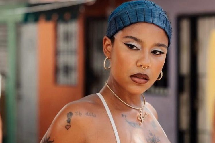 Tokischa celebrará la fuerza femenina con “Ridin” en su debut en Premio Lo Nuestro 2026