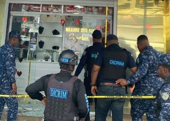 Dicrim asume investigación de asalto a joyería en SPM