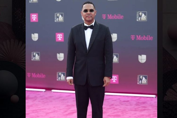 Santiago Matías seleccionado en la lista de los mejores vestidos de People en Español