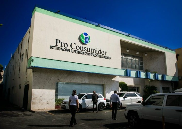 Pro Consumidor activa operativo para vigilar ofertas del comercio por San Valentín