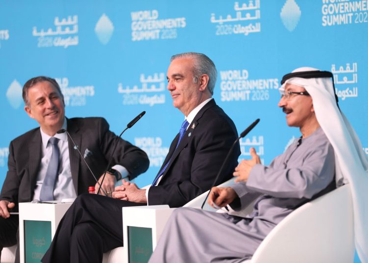 Sultan Ahmed bin Sulayem destaca liderazgo de Abinader y confianza inversora en RD