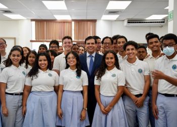 Ministro de Cultura inicia nueva etapa de “El Poder de las Buenas Palabras” enfocada en centros educativos