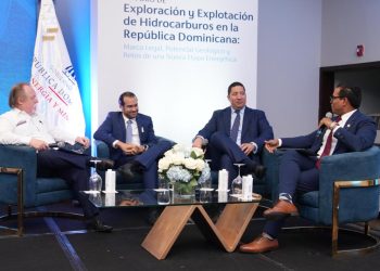 Potencial geológico y marco legal dominicano centran debate en primer Foro de Hidrocarburos