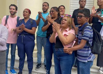 Crisis en Medicina UASD Santiago: estudiantes viajan a otras ciudades por falta de cupos y denuncian precariedad en laboratorios