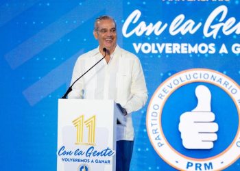 Abinader llama a preservar la institucionalidad y la unidad partidaria