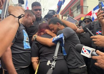 Hermana de joven ultimado por haitianos en Los Mina exige crimen no quede impune