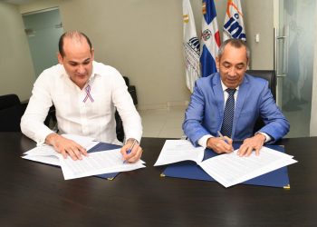 INAVI e INABIE firman acuerdo en beneficio de colaboradores