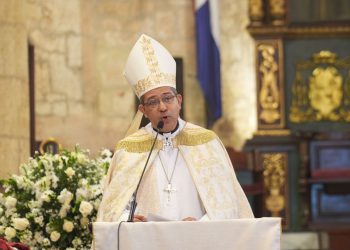 Arzobispo advierte que ideologías contrarias a los valores amenazan la libertad y la identidad nacional