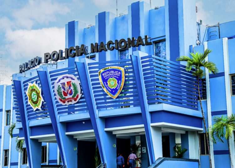 Abinader designa nuevo subdirector e inspector general de la Policía Nacional y dispone ascensos y retiros