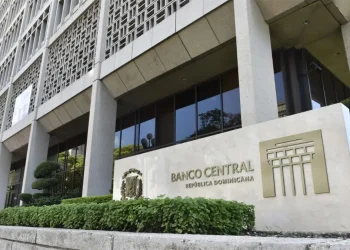 Banco Central mantiene su tasa de interés en 5.25 % anual