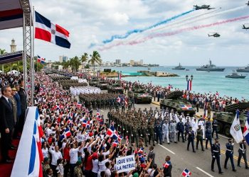 Origen y evolución del tradicional desfile militar