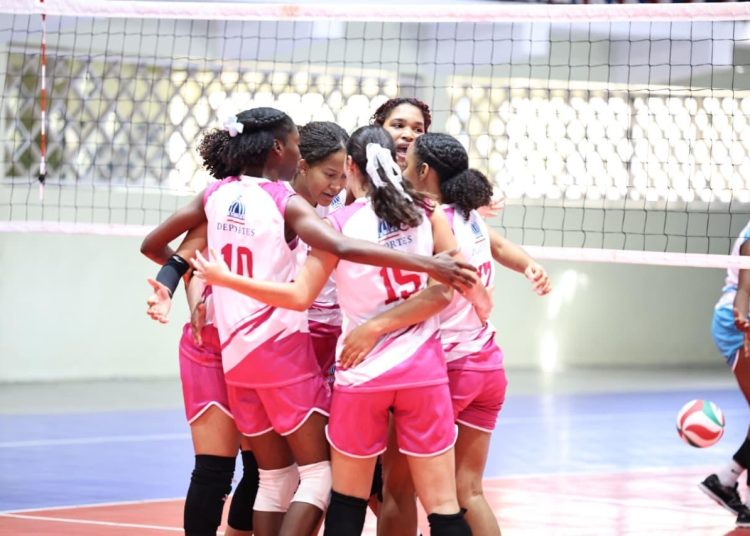 Distrito Nacional derrota a La Vega en voleibol de los Juegos de la Mujer
