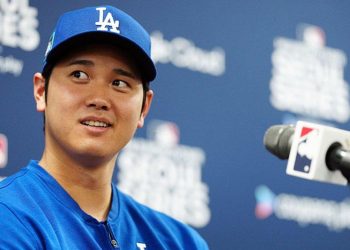 Ohtani regresa al campamento de los Dodgers y podría lanzar antes del cierre del Spring Training