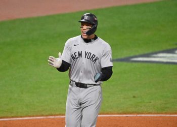 Aaron Judge gana desafío, conecta jonrón y guía blanqueada de los Yankees sobre los San Francisco