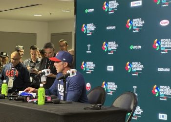 Mark DeRosa elogia a Dominicana y destaca el trabajo del pitcheo de Estados Unidos tras la semifinal