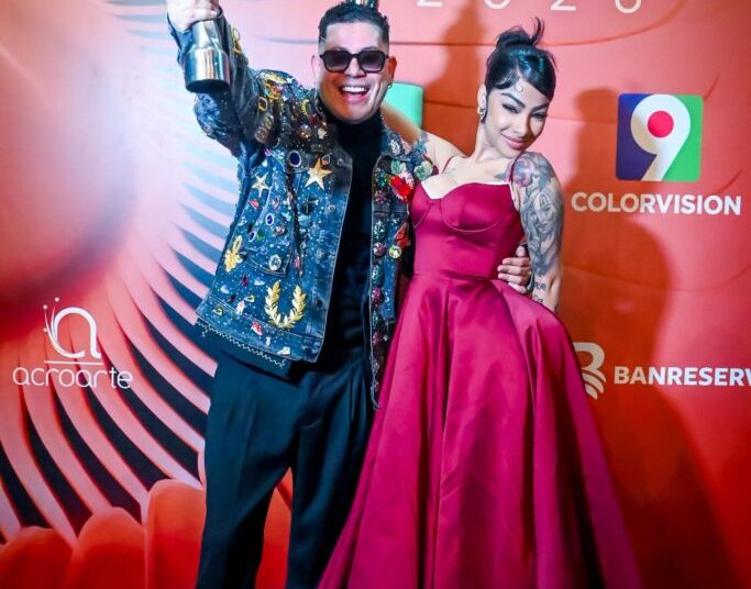 Shadow Blow conquista los Premios Soberano con cierre espectacular junto a Yailin