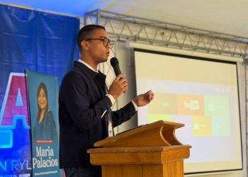 Alerta sobre vulnerabilidad infantil centra charla en seminario juvenil RYLA en Jarabacoa