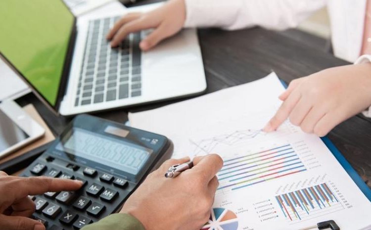 Gobierno someterá proyecto para eliminar impuestos obsoletos y digitalizar procesos fiscales