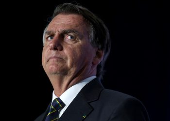 «Su estado es grave»: lo que se sabe de la hospitalización de Bolsonaro
