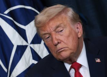 Trump advierte a los aliados de la OTAN: se enfrentarán a un futuro «muy sombrío» si no ayudan a EEUU en Irán