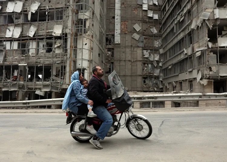 El Ejército israelí dice haber destruido 600 infraestructuras del régimen en Irán