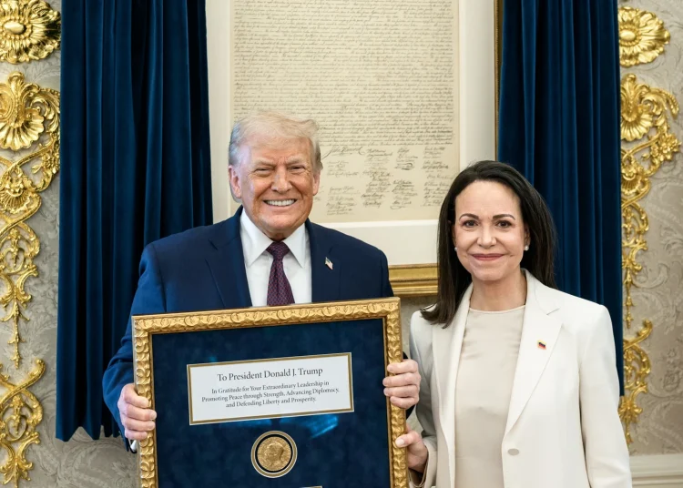 Trump aconsejó a María Corina Machado que no vuelva a Venezuela por ahora, según el NYT