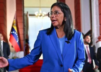 Delcy Rodríguez dice que retoma relaciones con EE.UU. por amistad y con inteligencia