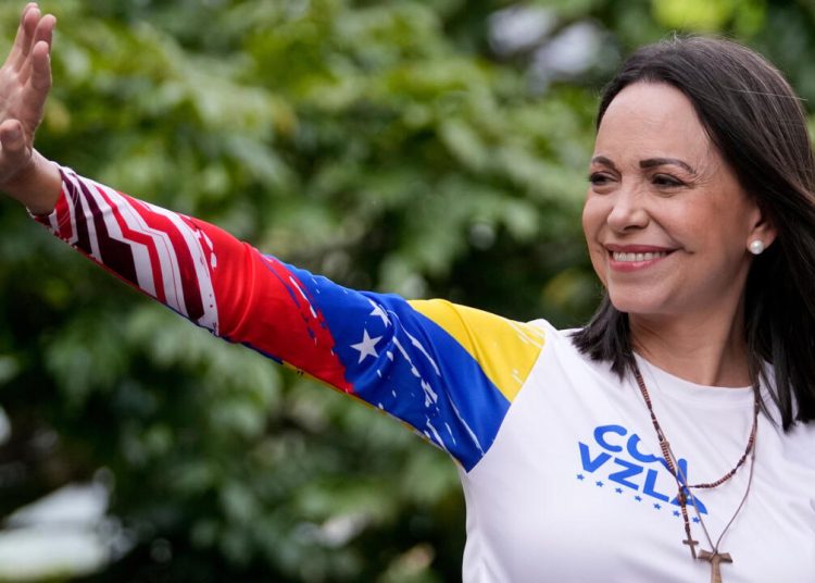 María Corina Machado celebra la conquista venezolana de su primer Clásico Mundial